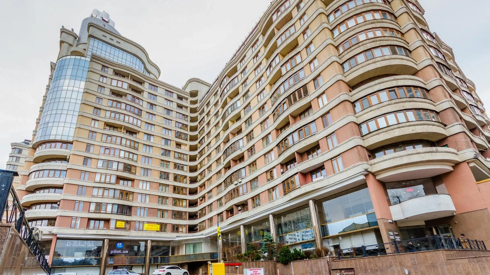 Petrovdom Apartments 14-2 In Rc Diplomat Hall, Zhylianska 59 Kiev